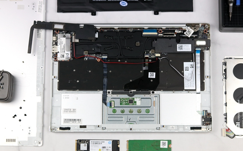 用了2年小米电池,用了四年的手机电池不耐用