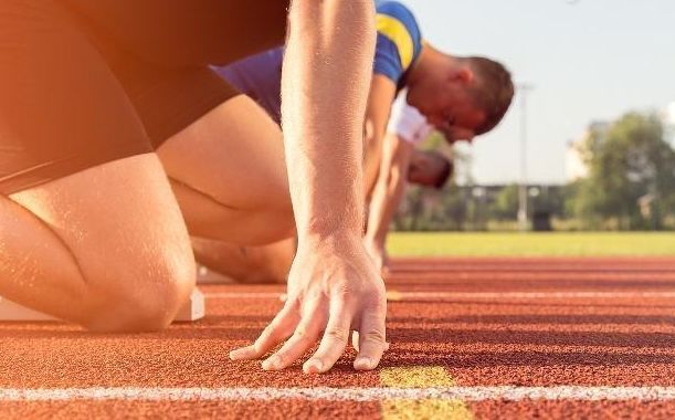 45岁的正常心率应该是多少,四十五岁的血压和心率多少正常