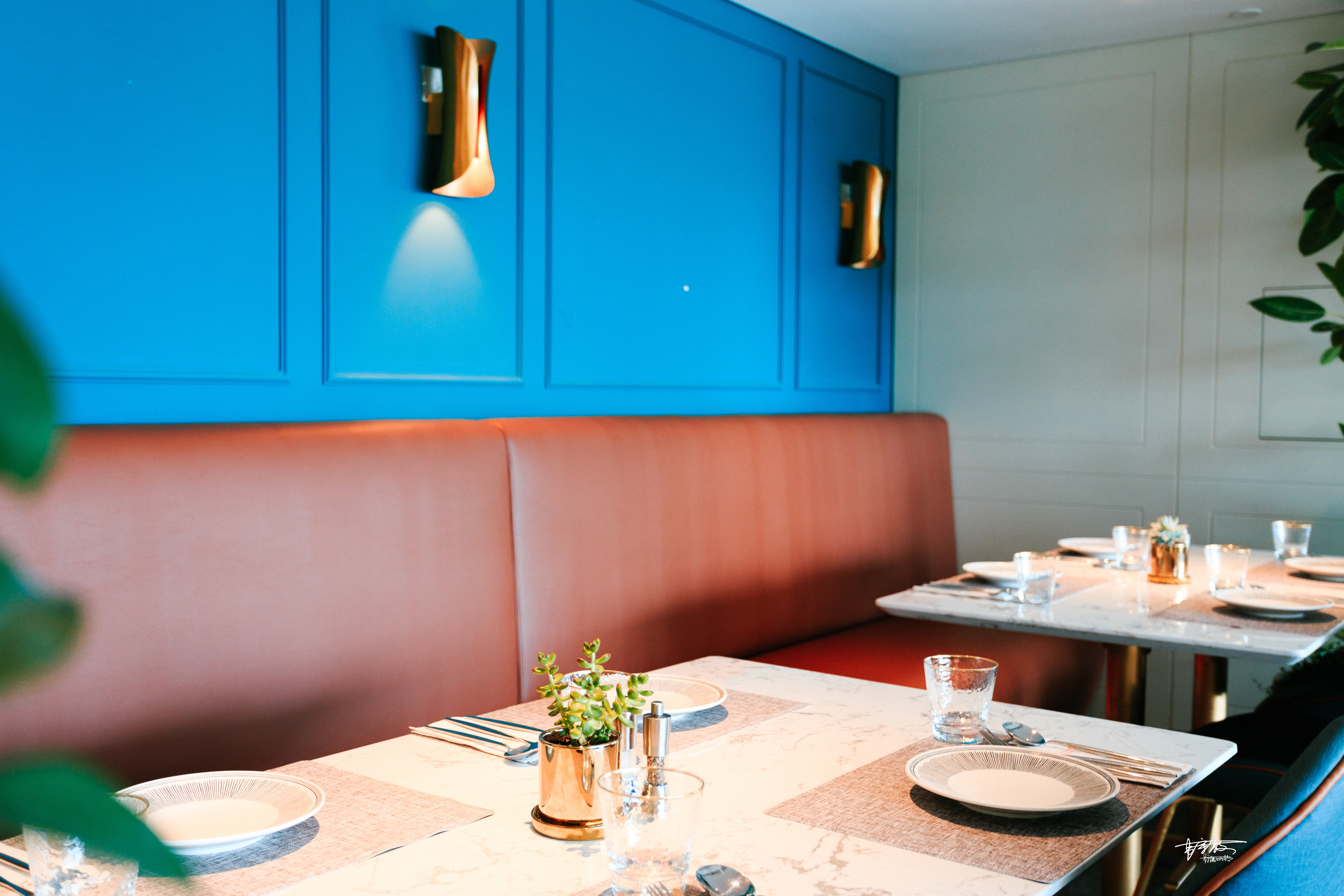 有一种美食叫相见恨晚，西单藏着一家闹中取静的美味西餐厅