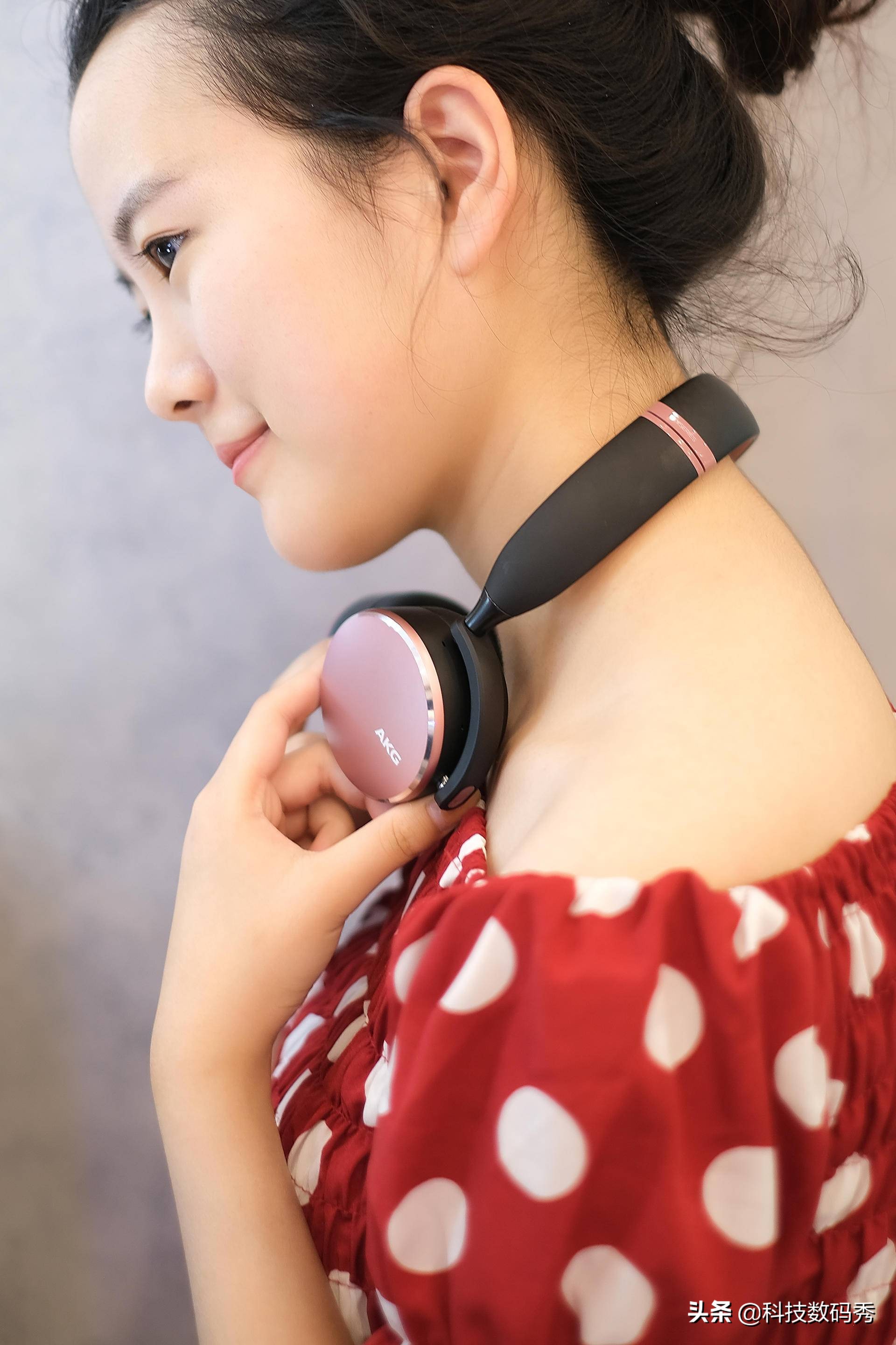 环境降噪5.3蓝牙耳机,500入耳降噪耳机十佳评测