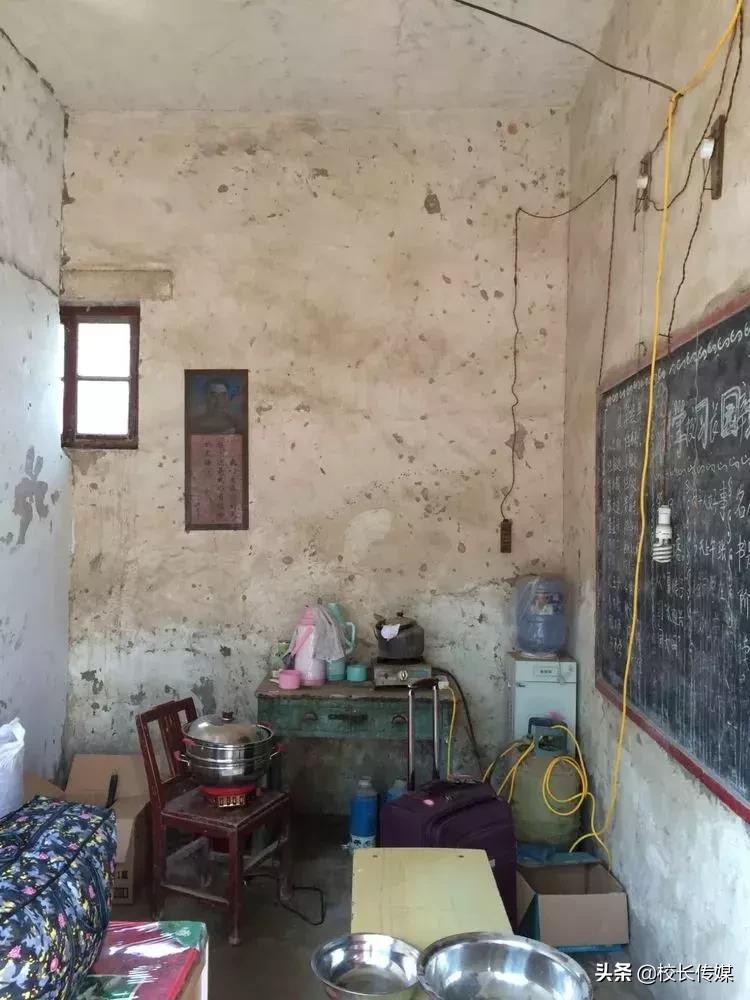 一位特岗教师在乡村的生活记录,一位特岗教师的真实生活