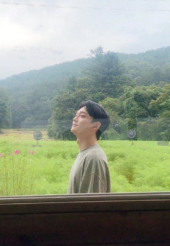 exo十周年线上直播谈到张艺兴,exo张艺兴生日2019