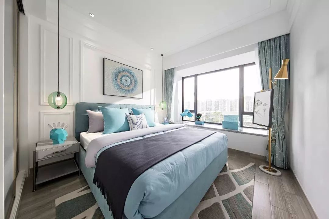 小卧室装卧室背景墙会占空间吗,现在流行卧室背景墙装修效果图