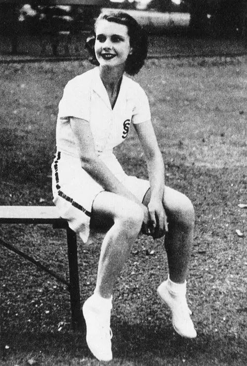 绝代佳人费雯丽故事梗概,费雯丽绝色佳人