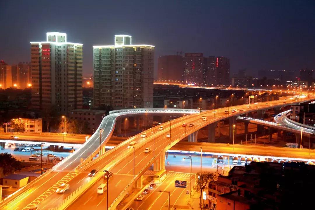 向全国推介郑州,向全世界推介郑州