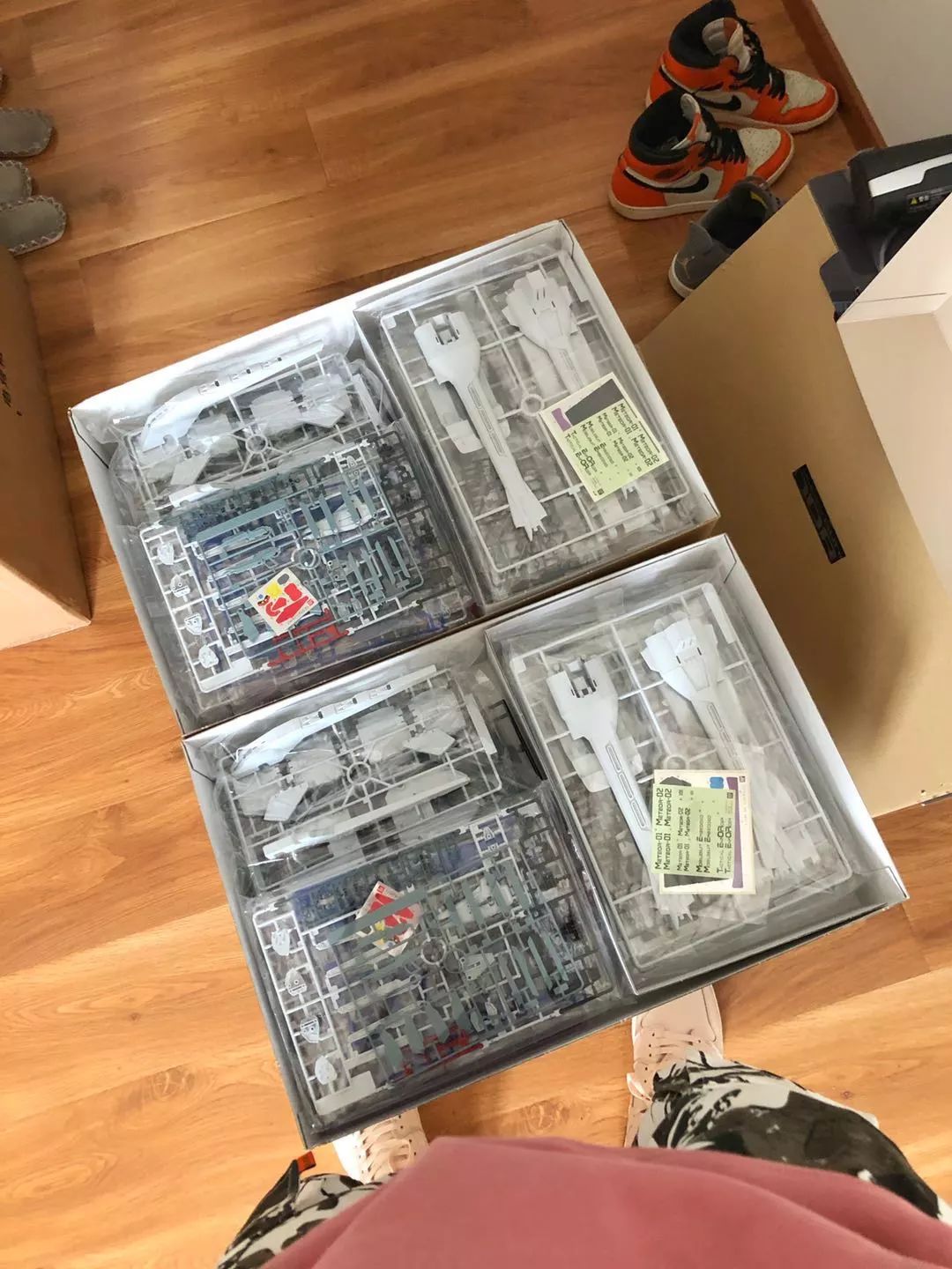 佳作：恐怖的零件数量，龙桃子强袭，四机小队！