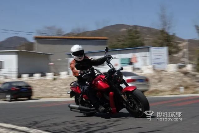 摩疆mj917巡航单座版,摩疆j917试驾