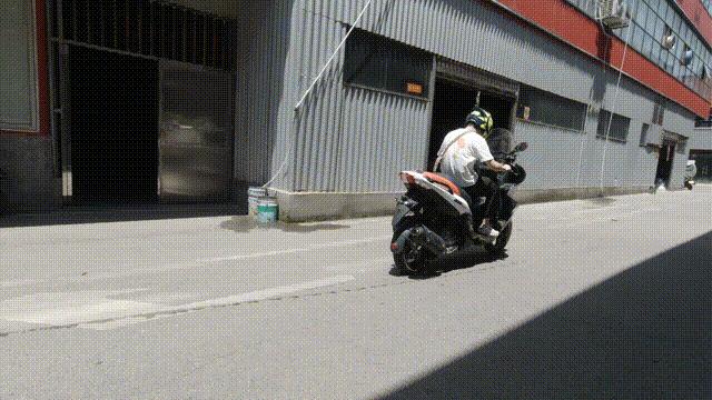 试驾srmax250,阿普利亚srmax250提车视频