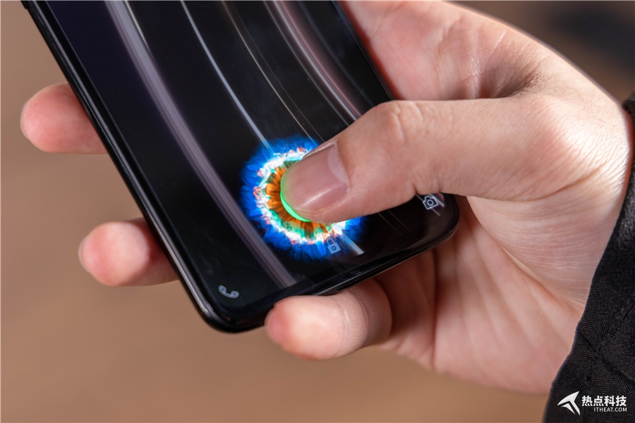 一加6t迈凯伦定制版值得购买吗,一加6t迈凯伦定制版对比note9