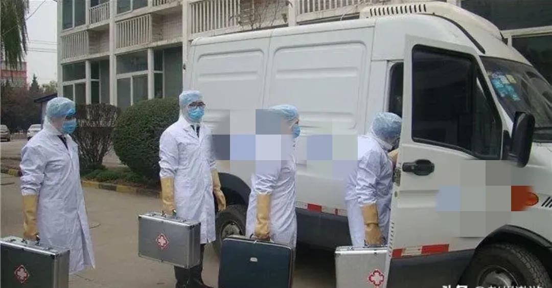 私人诊所每天爆满图片,街上的诊所为何人满为患