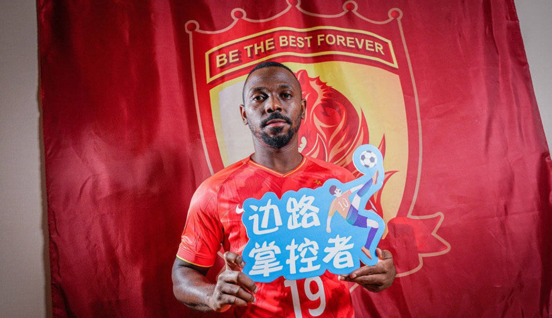 恒大全队写真,广州恒大俱乐部队员集体照