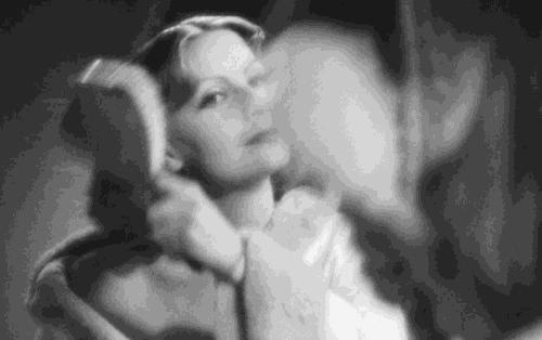 一代绝色，终身未婚，惊艳世界几十年，却在巅峰时寂寞离去