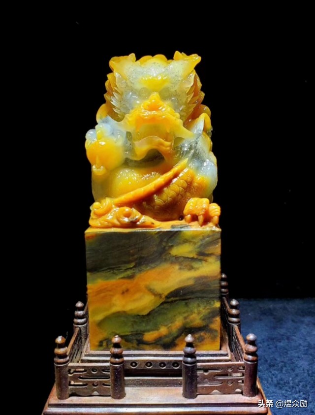 南阳黄龙玉和云南黄龙玉的区别,云南黄龙玉品种图片