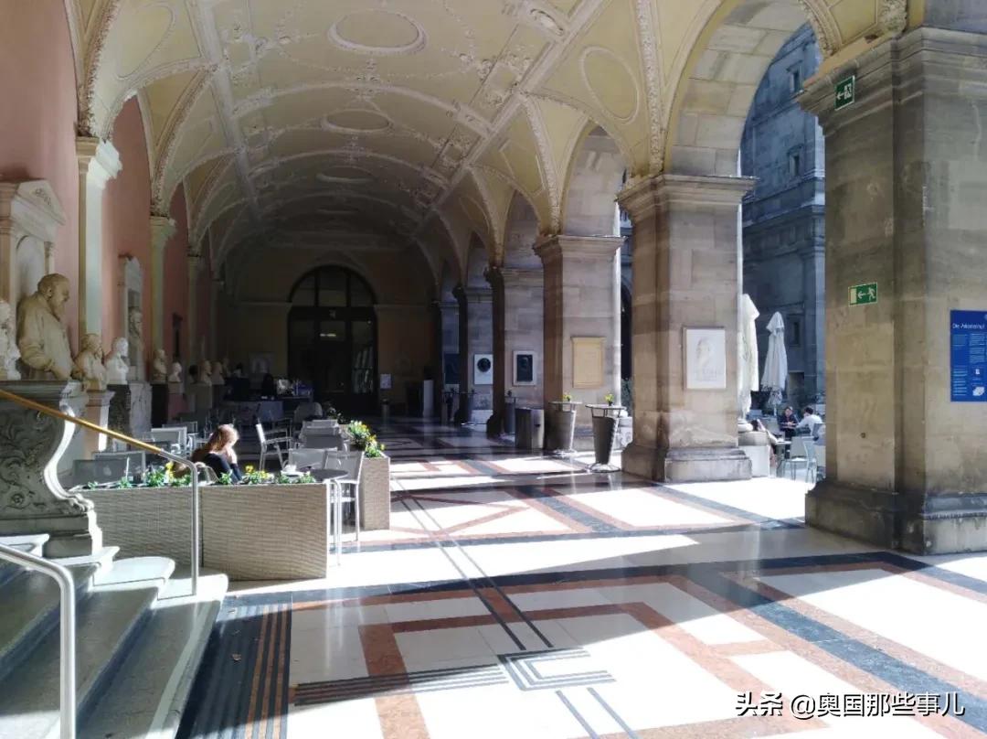 他，是洗手消毒的全球首创者！一生受尽嘲笑，最终被殴打致死