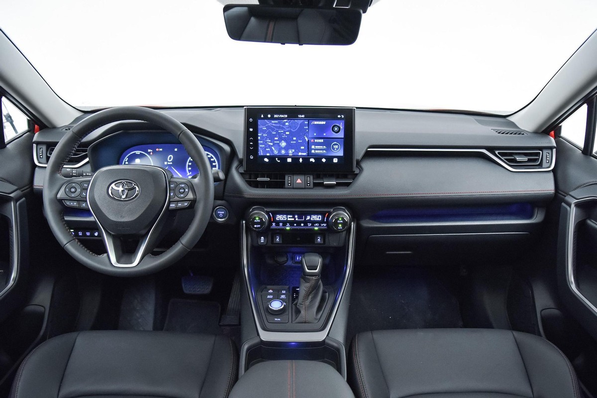 威兰达车有多省油呢,威兰达的混动版省不省油