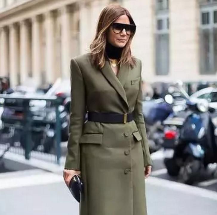 古典型风格适合穿哪些单品,古典风格适合什么人穿