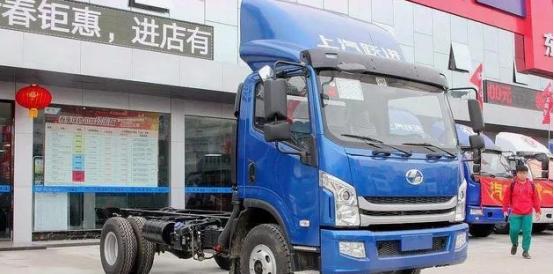 开卡车一年能赚多少钱,欧洲开卡车挣钱吗