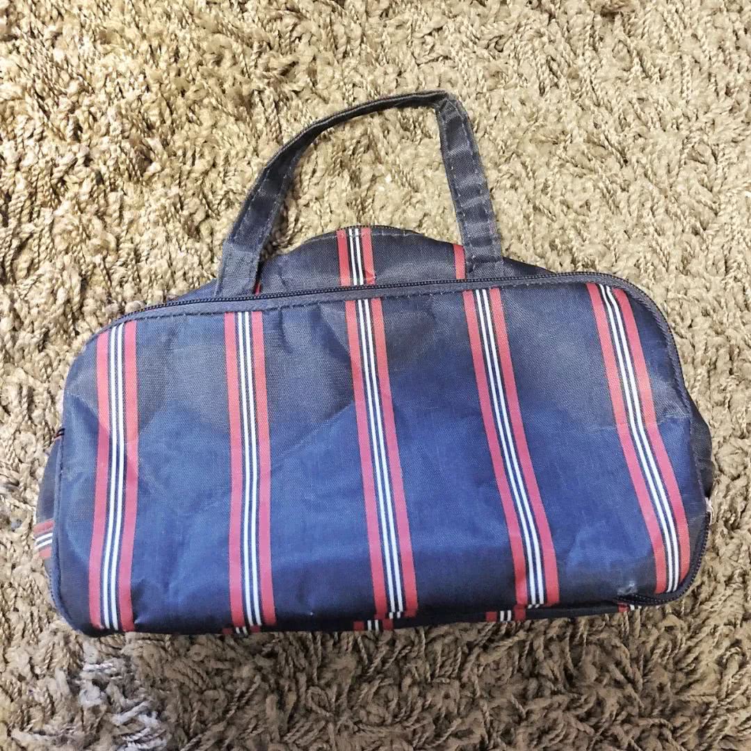 编辑部化妆包大公开，新年出行这样带就够了！