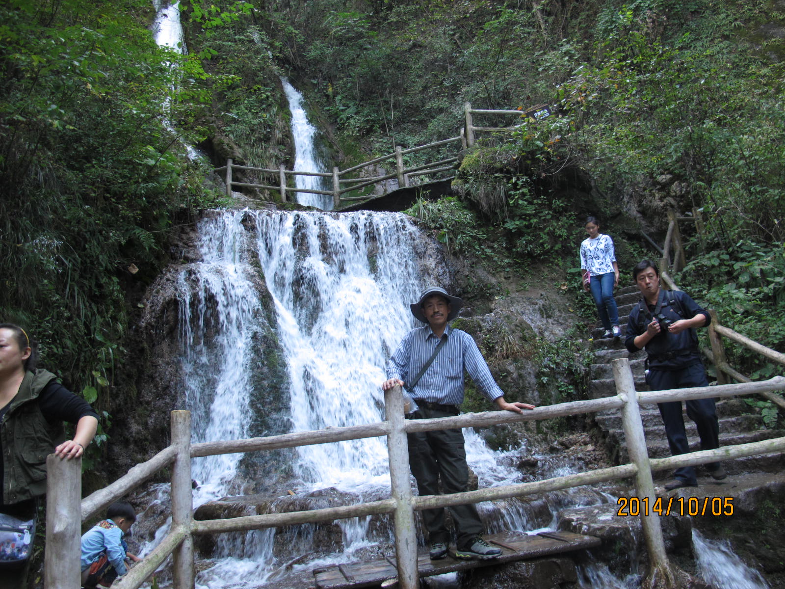 中国土家第一村云舍宾馆,重渡沟农家宾馆哪里最便宜