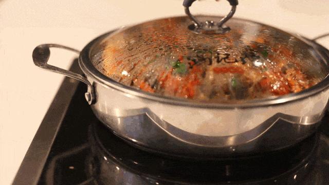 贵阳煌上煌三汁焖锅店铺,贵阳购物中心黄记煌三汁焖锅