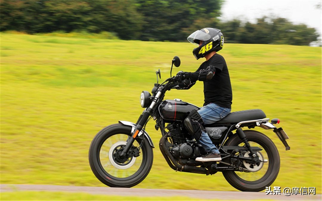 布雷斯通探索之旅,布雷斯通摩旅