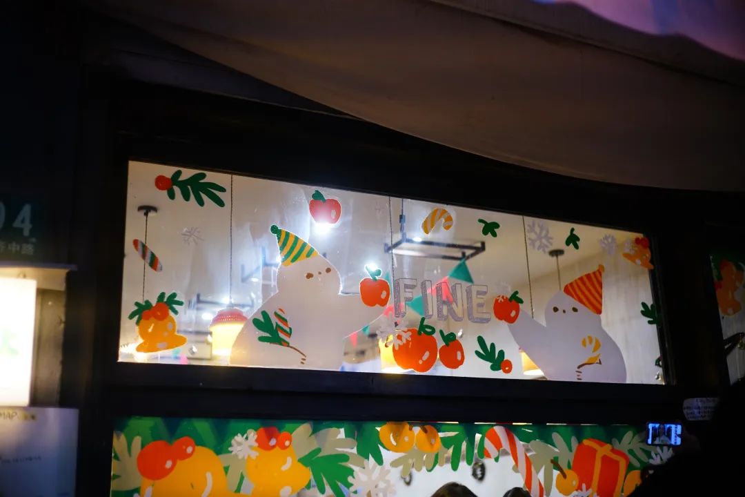 这条街,可能是全上海最时髦又接地气的