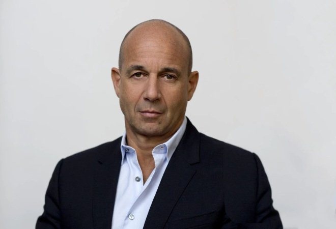 不行就换人！今年全球时尚产业平均每月6位CEO离任