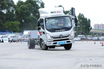 奥铃速运飞扬版能跑多快,蓝牌自卸车可以跑货拉拉吗