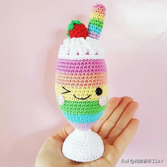 毛线编织少女视频教程,少女心满满的毛线手工制作