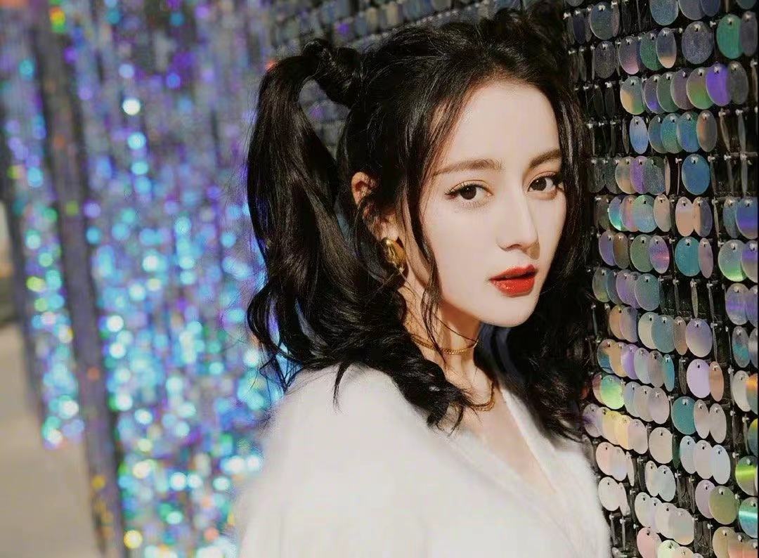 扎头发的小技巧又好看又简单,好看的扎头发小妙招