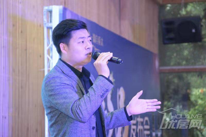 亚太石榴酒新品,榴姿亚太富硒石榴酒