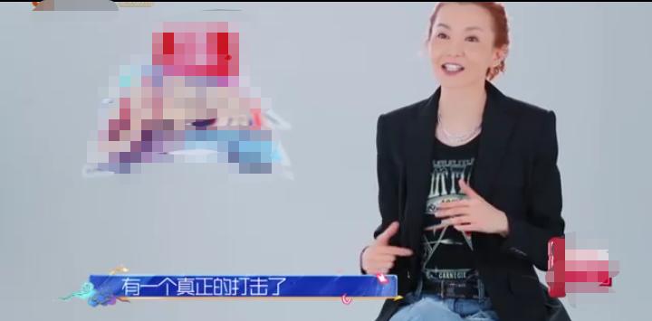 张曼玉综艺节目哭了,张曼玉哭着哭着就笑了采访