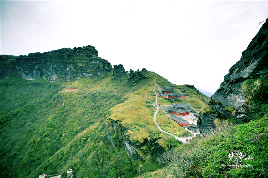 神奇的梵净山真正的天空之镜,梵净山金顶旅行真实感受