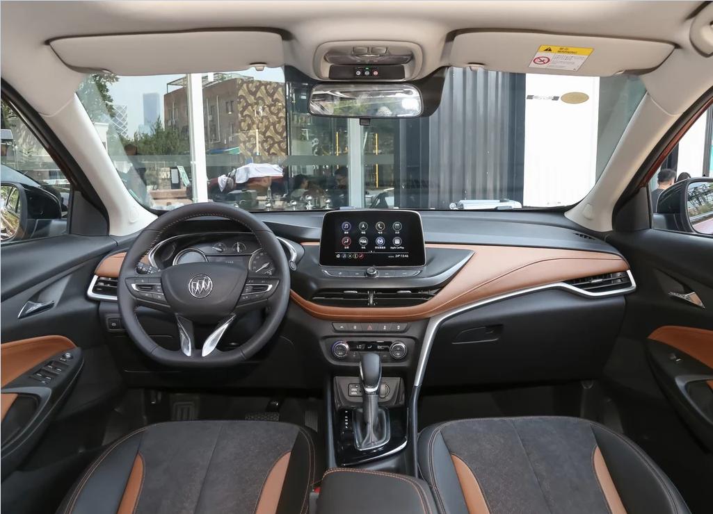 有人说胖子是潜力股,试驾别克昂科旗空间