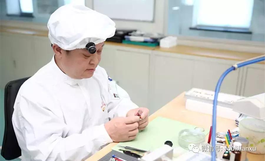 海鸥匠心说|赵志泉师傅和他的制表梦：亲力亲为，从一而终