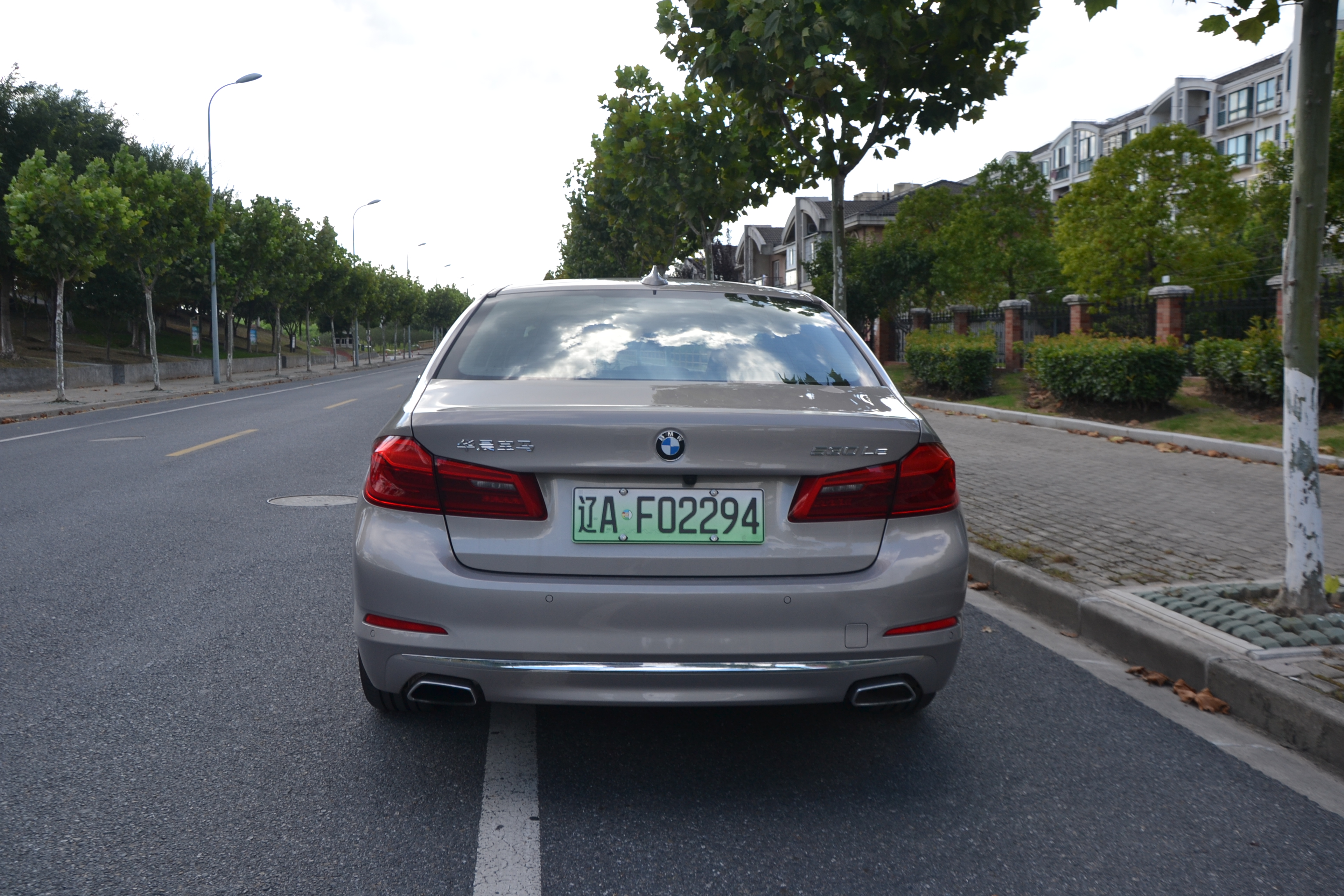 宝马530le混动可以边跑边充电吗,宝马530le新能源驾驶感受