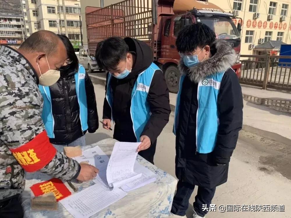 负重前行战疫一线的青年逆行者,青年抗击疫情逆行者出征视频