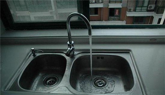 水龙头滴水解决小技巧,水龙头滴水怎么办视频教学