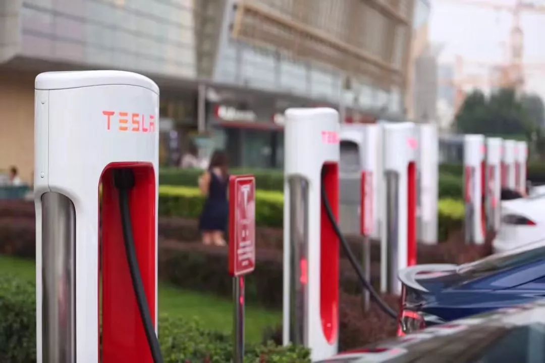 特斯拉电动车充电费用,电动车充电费用特斯拉