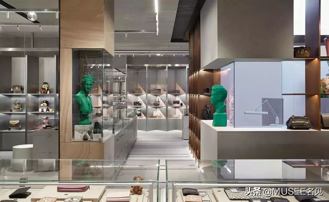 被代购和黄牛称为「财神爷」的男人强势回来了