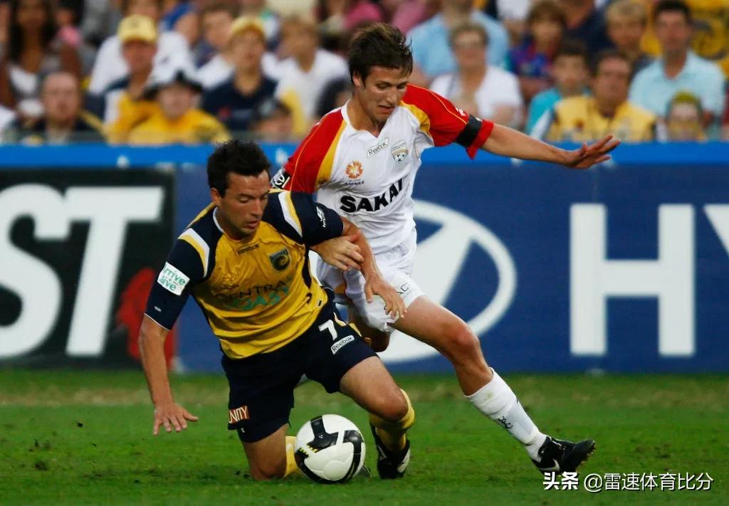 雷速转会窗：亨利小迷弟留在阿森纳，沙尔克签约巴萨新星