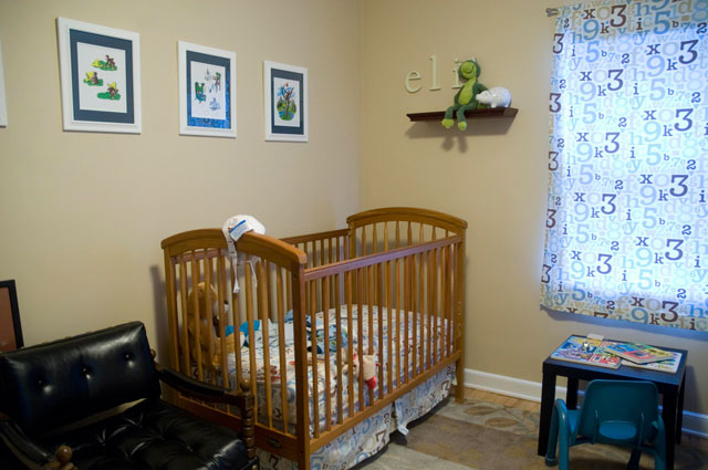 孩子能有自己的房间吗,宝宝有自己的小床还用买围栏吗