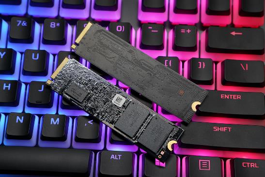 pcie4.0512固态硬盘推荐,pcie4.0300左右固态硬盘推荐