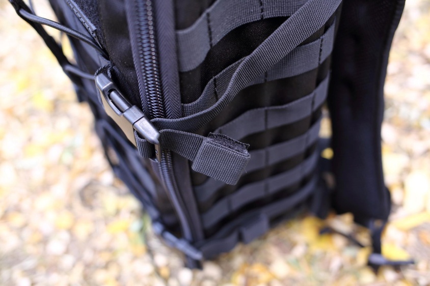 包行天下NITECOREBP25大容量双肩包