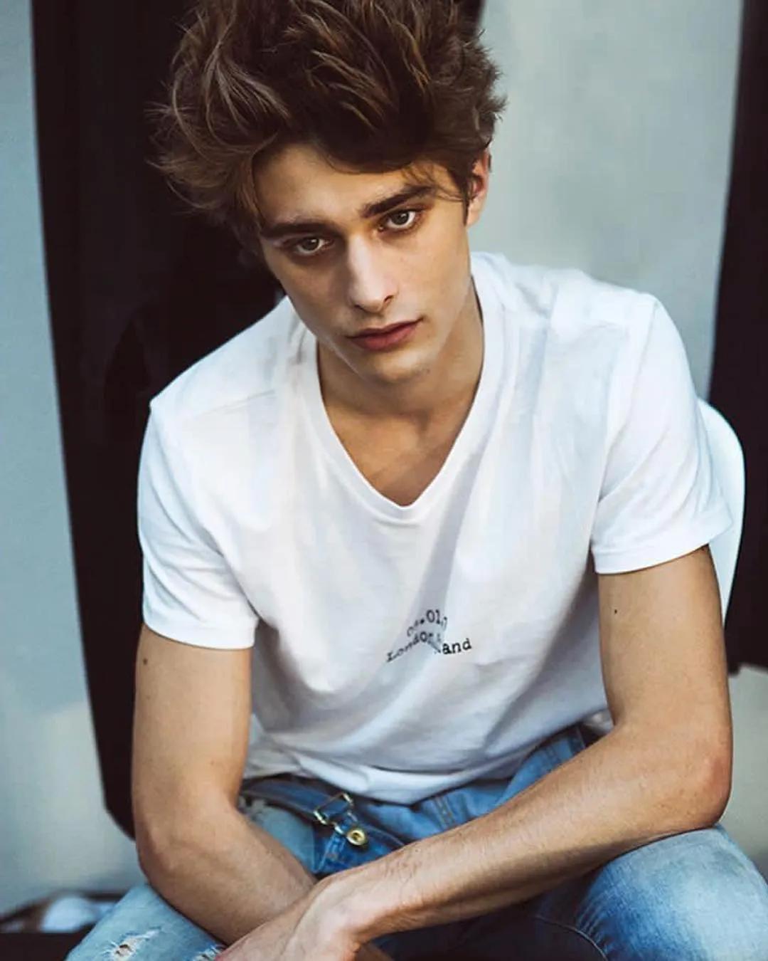 四大帅哥哈利波特,身高185的帅气男模