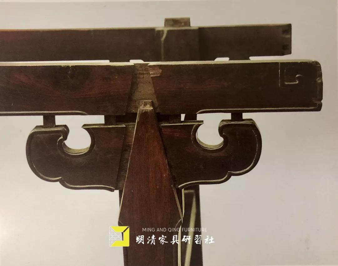 家具中的变形金刚