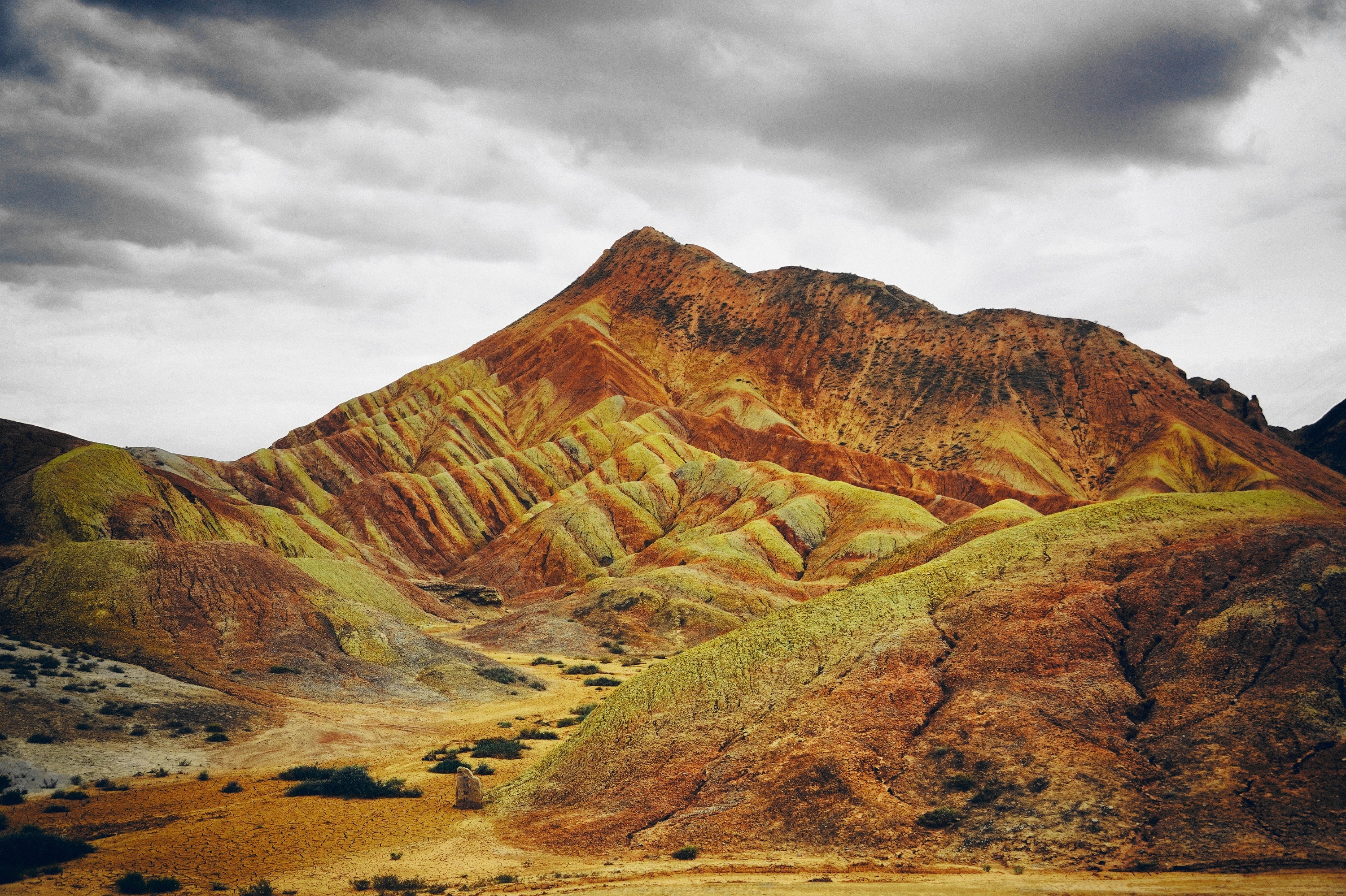 西北大环线自驾游全过程,西北大环线自驾游全攻略