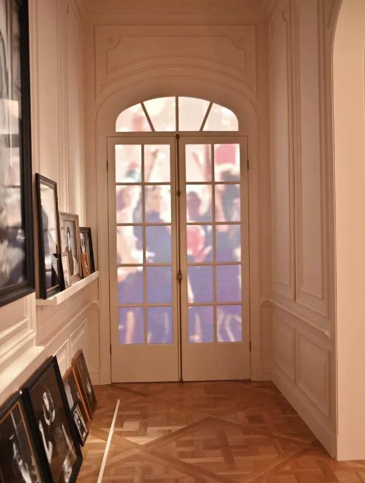 去看香奈儿香水展,感知香奈儿香水展2021展览图片