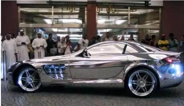 迪拜王子价值5亿的顶尖跑车，轻易不外借，却曾借过给一个中国人