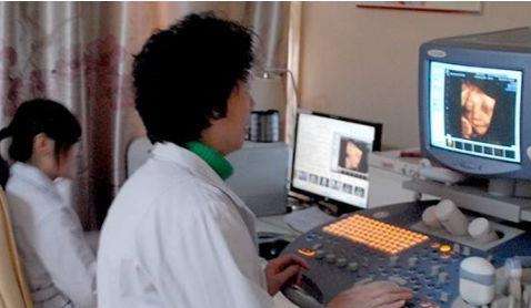 孕检正常生出来是个畸形儿,老婆产检正常却生出畸形儿